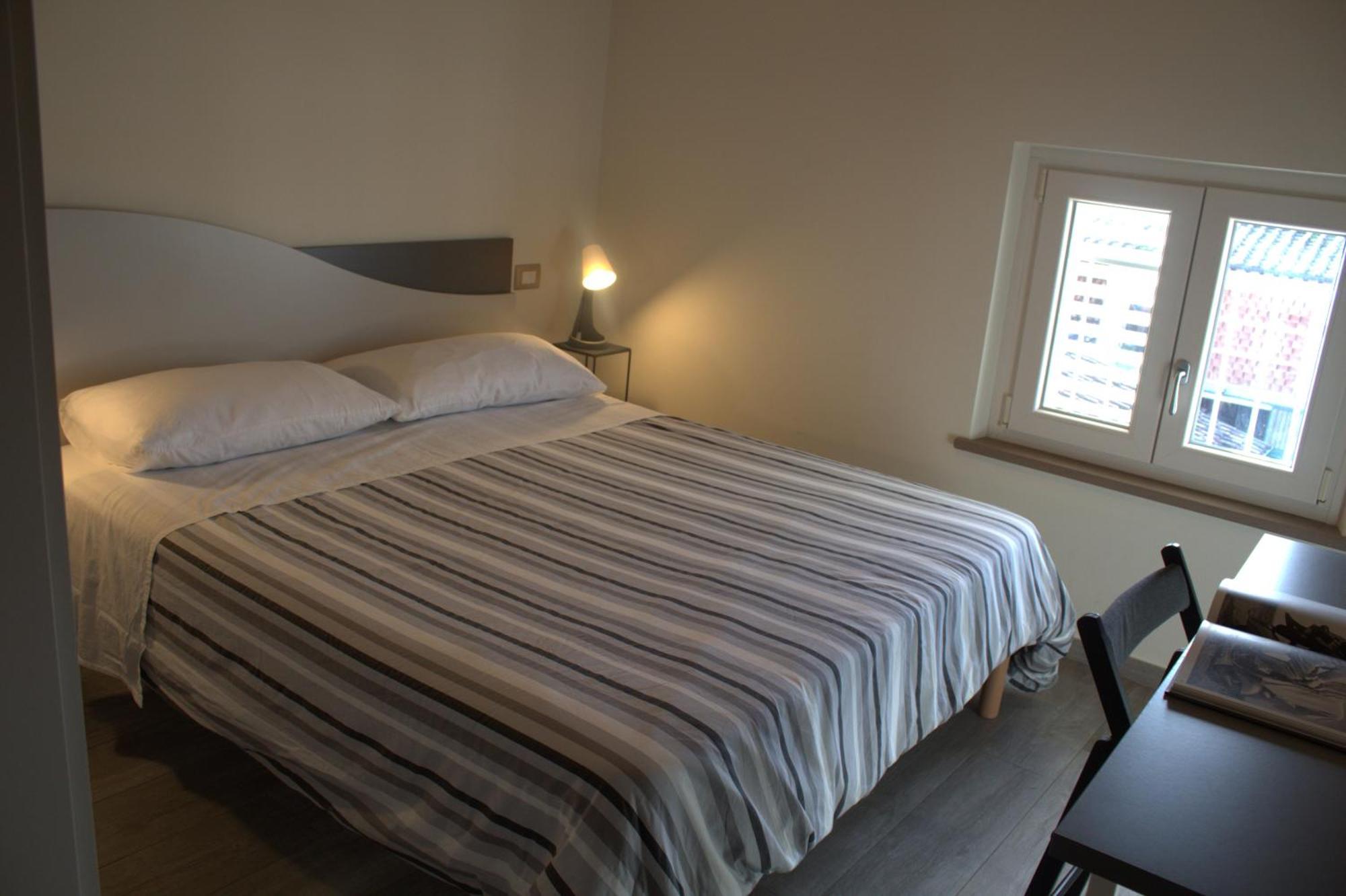 Locazione Turistica Rania Hotel ลุคคา ภายนอก รูปภาพ