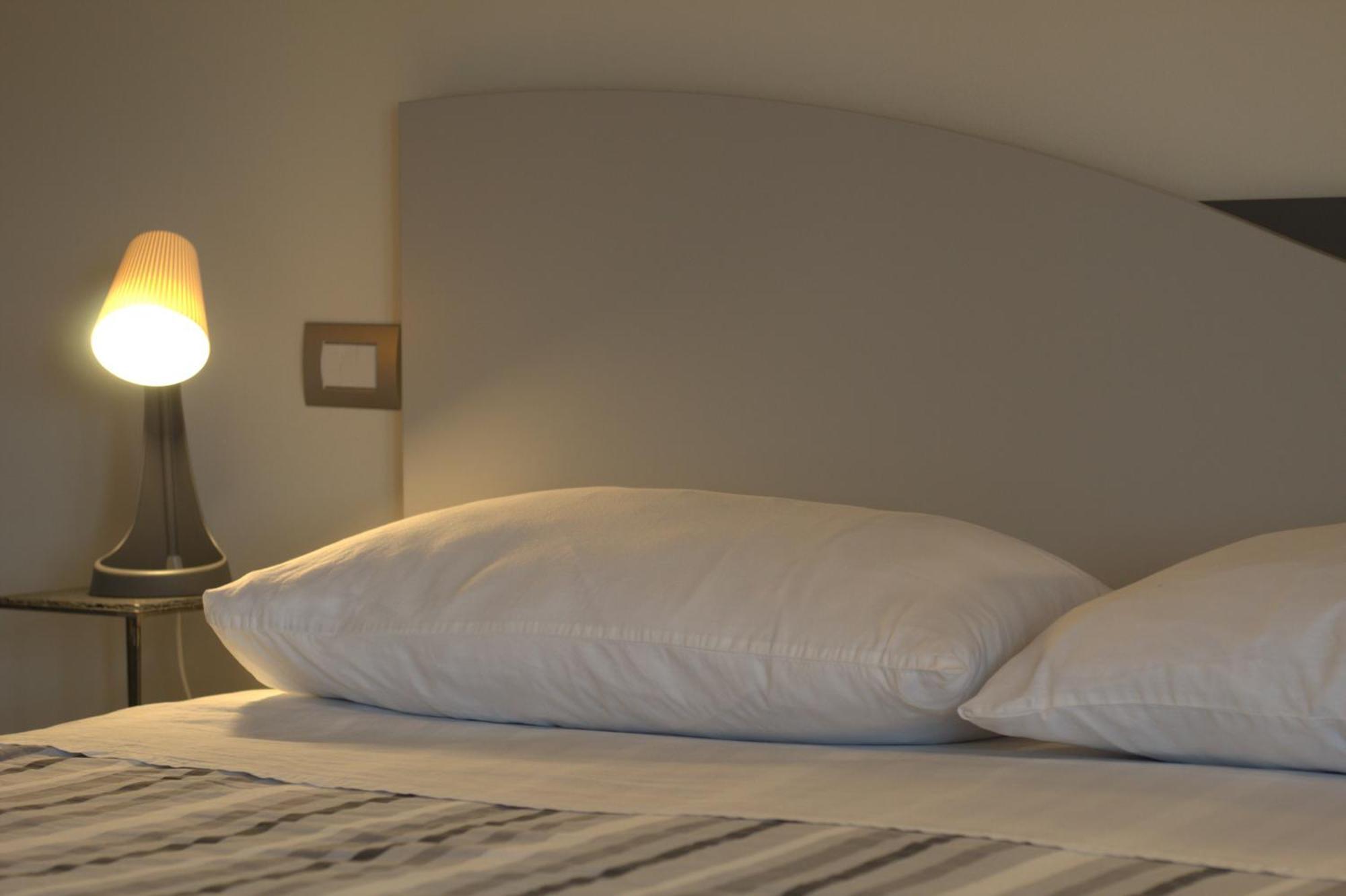Locazione Turistica Rania Hotel ลุคคา ภายนอก รูปภาพ